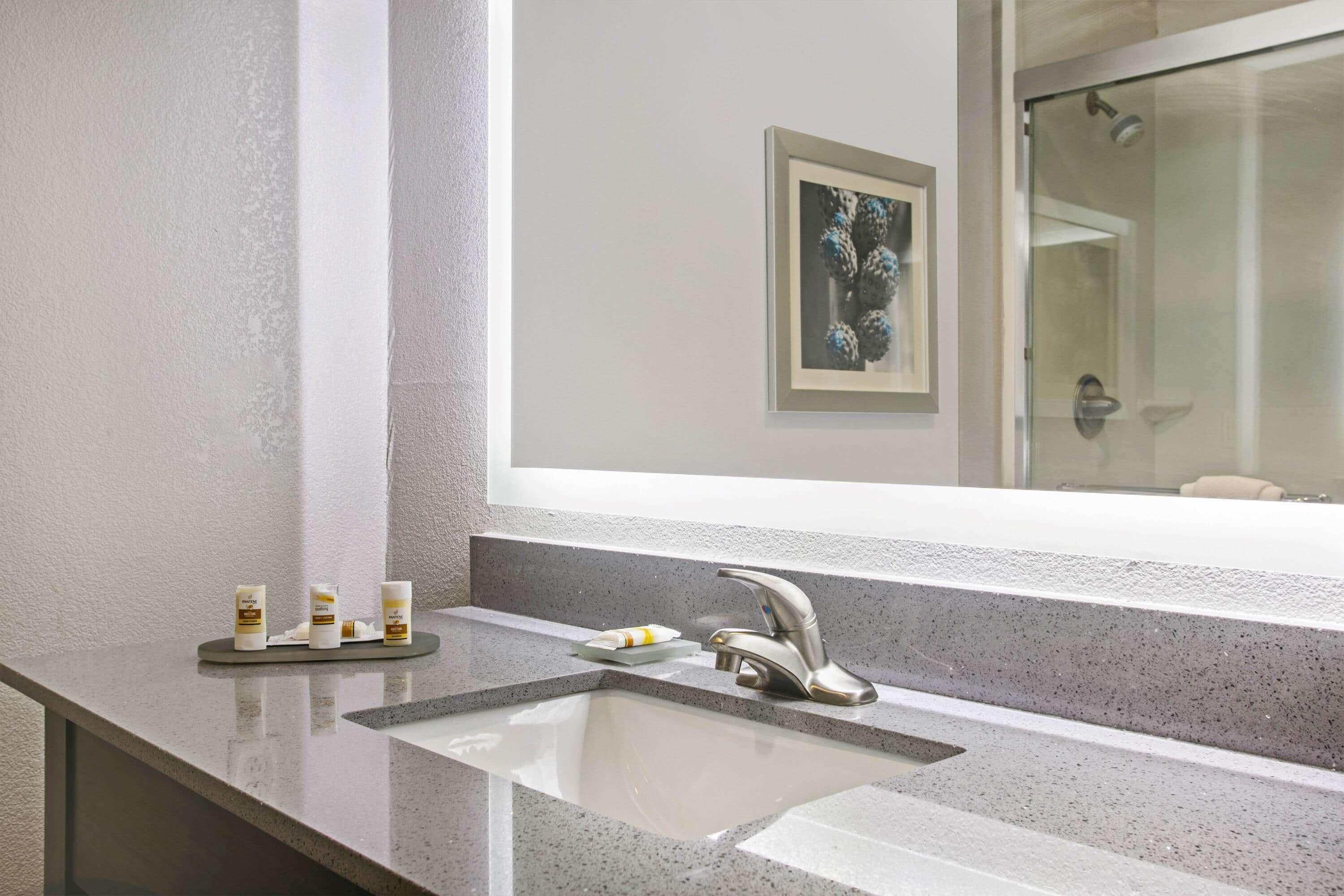 Hotel La Quinta By Wyndham Victoria - South Exteriér fotografie